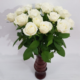 ורדים לבנים כולל הגרטל 